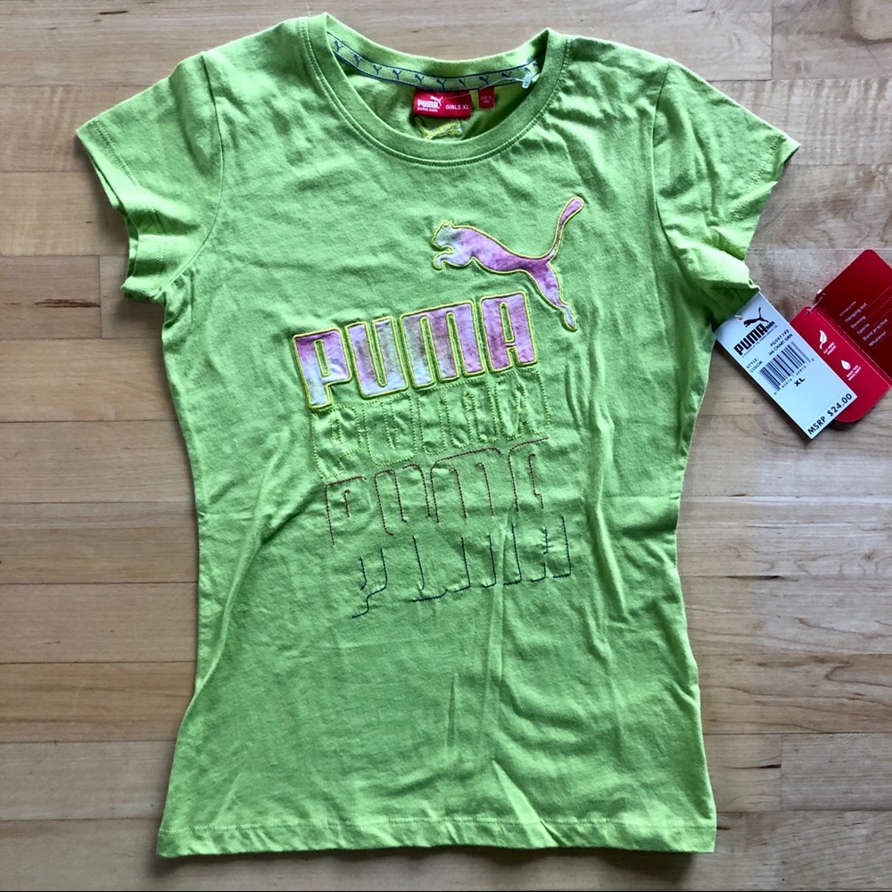 PUMA | Green T-shirt with Pink Tie Dye Logo Detail